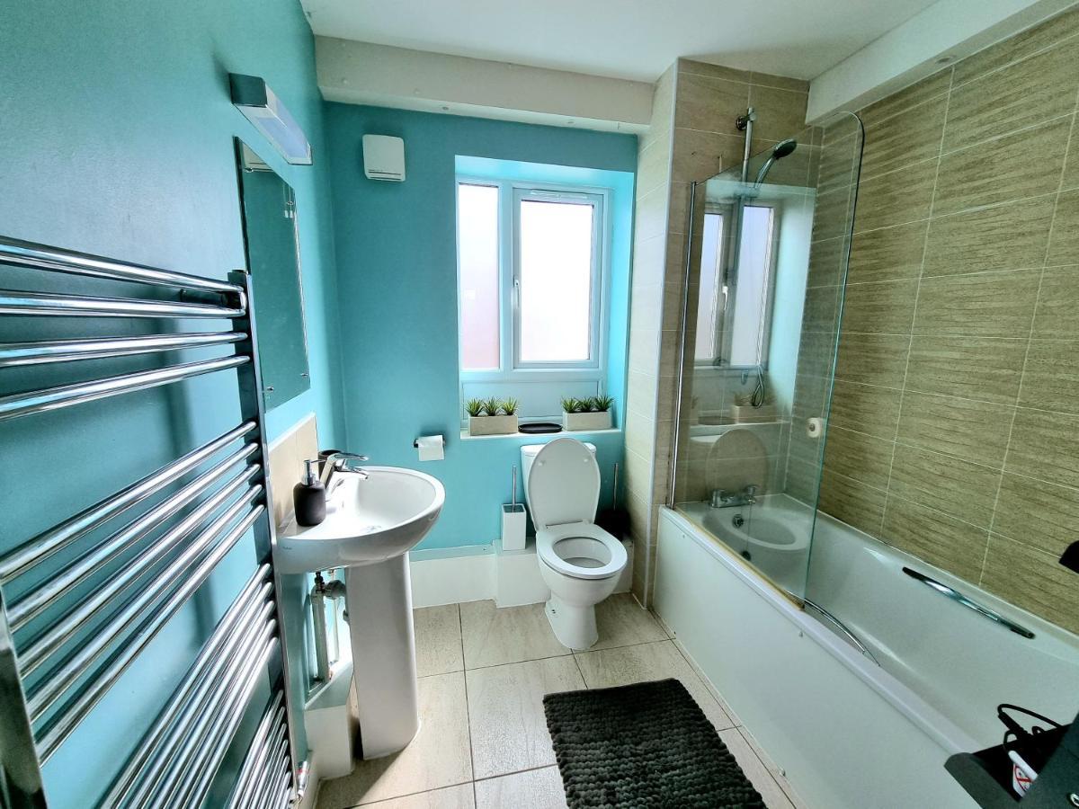 מנצ'סטר Luxury 2-Bedroom Service Apartment With Balcony מראה חיצוני תמונה