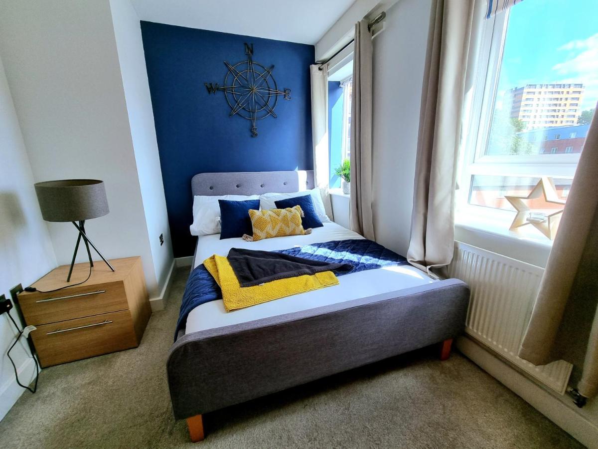 מנצ'סטר Luxury 2-Bedroom Service Apartment With Balcony מראה חיצוני תמונה